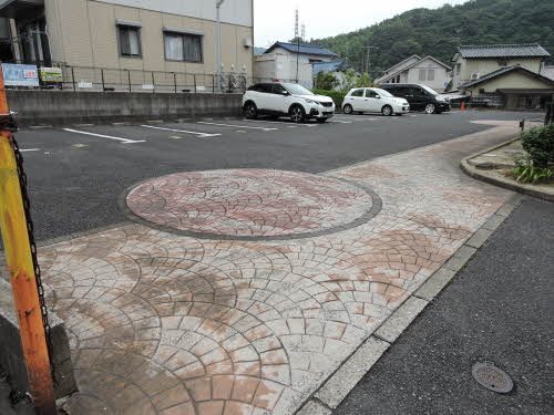 オーボアパティール　B棟 駐車場