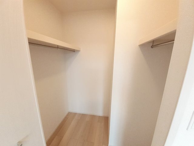 アーバンコート南行橋　A棟 収納