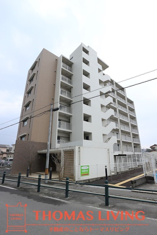 秋桜中間 外観