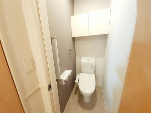 ヴィラルーチェ　C棟 トイレ