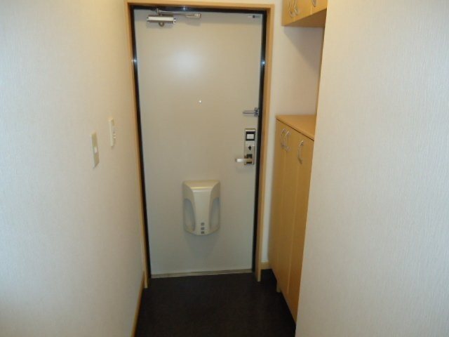 グランチェスタ・HIYORI 玄関