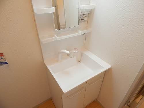 ウェールズ・紫　Ｂ棟 ※同タイプのお部屋の写真になります。