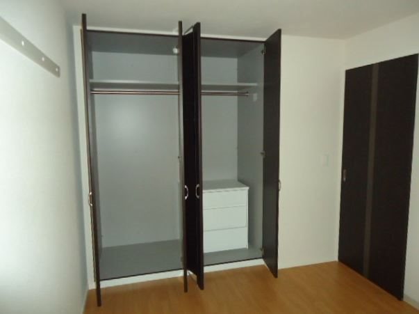 ドリームウィング西宮市 ※別号室の写真になります。