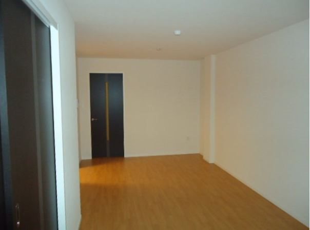 ドリームウィング西宮市 ※別号室の写真になります。