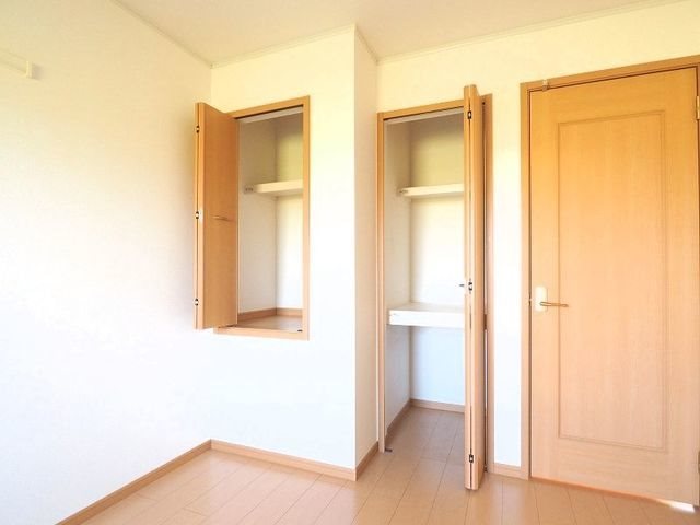 メイユール北泉Ⅱ　Ａ棟 ※同タイプの写真になります。