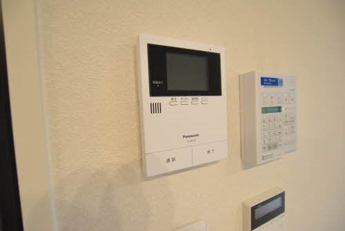グリーントリニティー　B棟 ※同タイプの写真になります。　カラーモニターホン