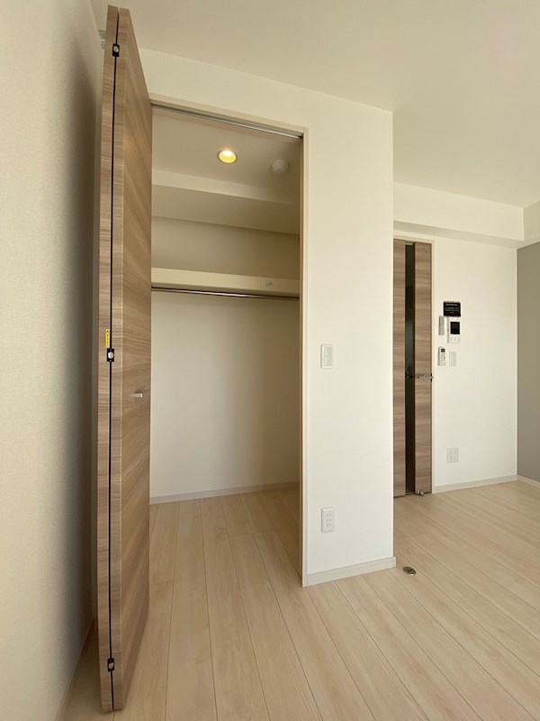 テゾーロ行橋 605号のサンプル画像です。