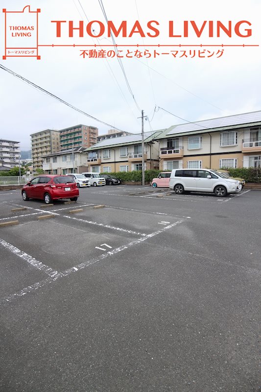 メンバーズタウン苅田　B棟 駐車場
