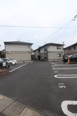 ガーデンヒルズ　B棟 外観