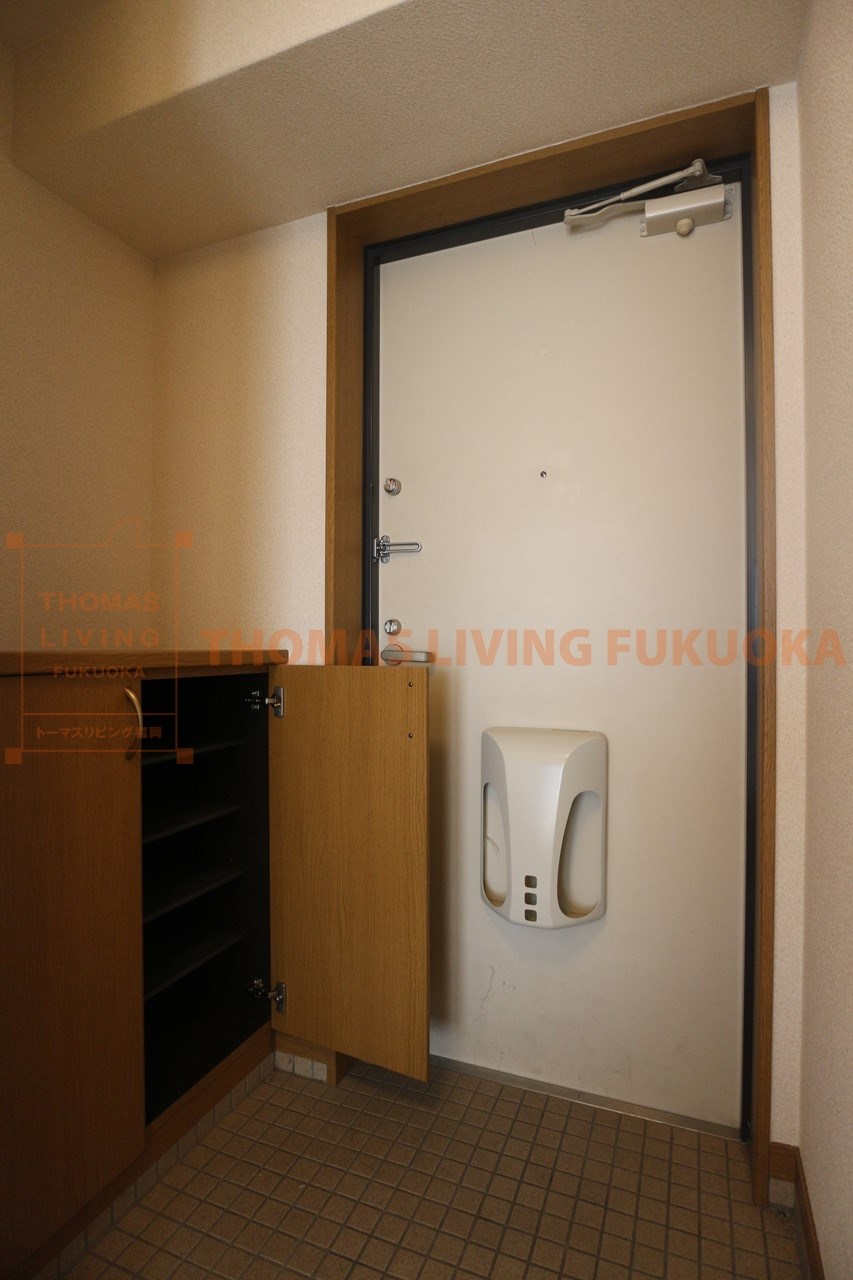 フラワースポット 土間も広くなっております。