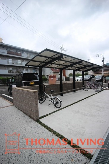 Polonia Kokura-kita 屋根付き駐車場