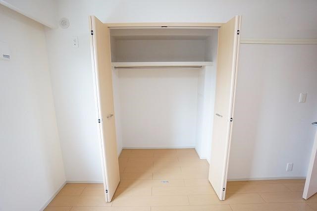 グラースメゾン 収納