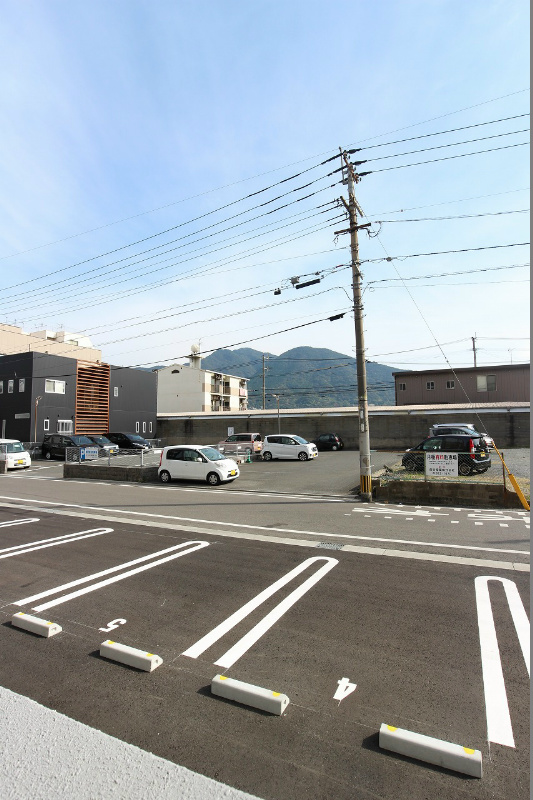 パークサイドヴィラ 駐車場