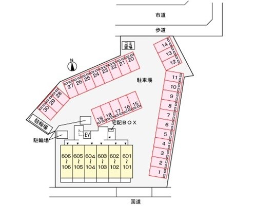 サンスタームーンモナ 駐車場