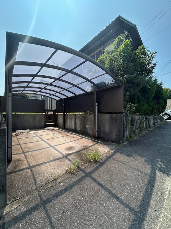 光貞台戸建 駐車場