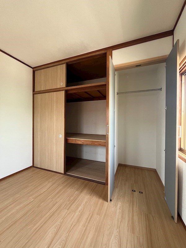 光貞台戸建 収納