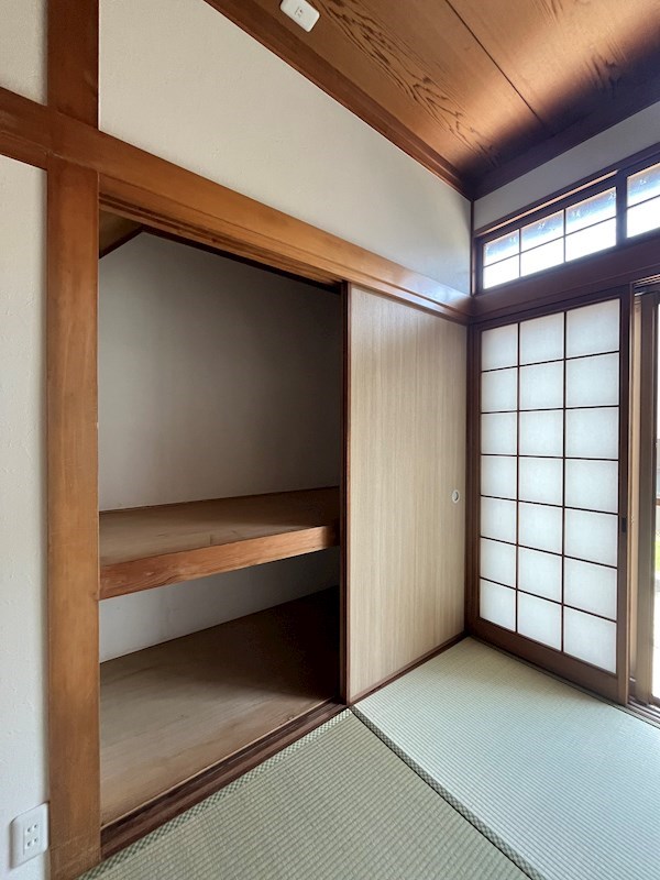 光貞台戸建 収納