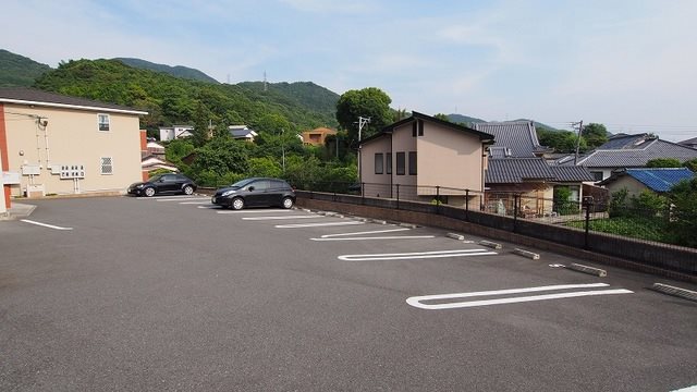 ファインソフトリー 駐車場