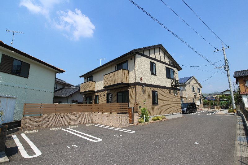 ウィットコート尾倉　B棟 外観