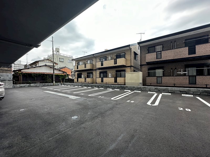 セレーノ行橋  駐車場