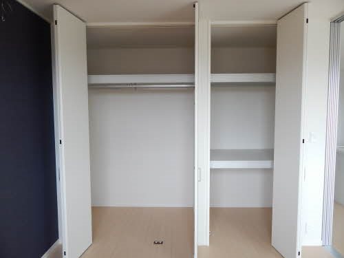 アトリエール　Ⅱ棟 収納