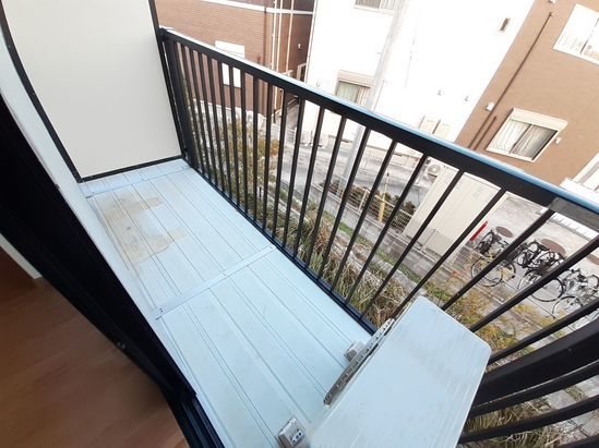 ファミール泉A ベランダ