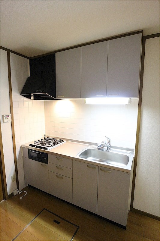 ダンケ吉志 ※参照※別の部屋の写真になります。