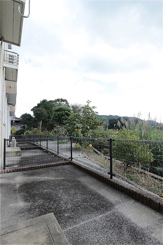 ダンケ吉志 ※参照※別の部屋の写真になります。