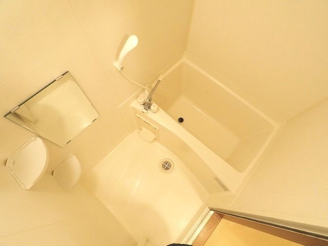 レグルスNana お風呂も綺麗です