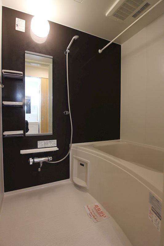 エス・ベル　A棟 ※別号室の写真です。浴室乾燥もついてますよ！