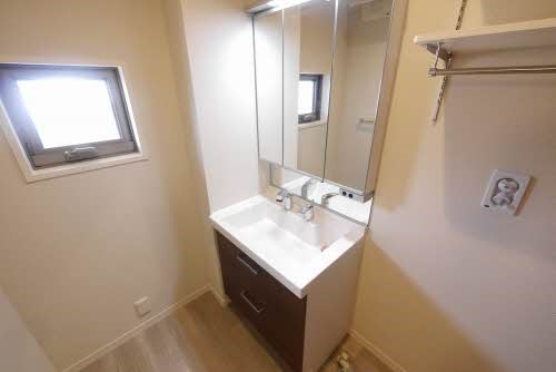 イーグルヴァン ※別号室の写真です