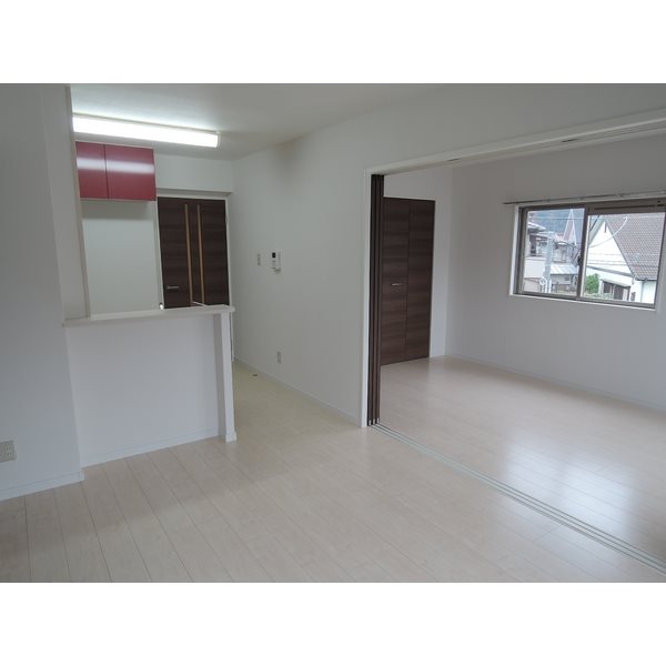 プレステージ嵐山Ⅱ リビング