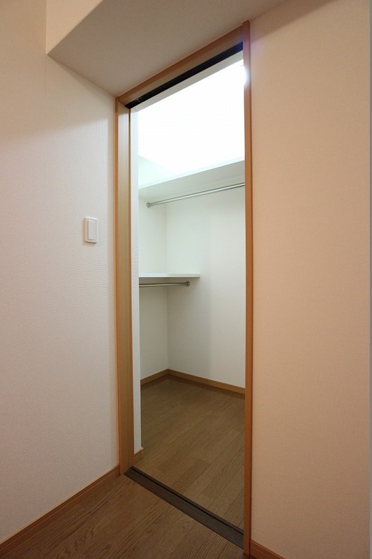 GRAVIS  収納