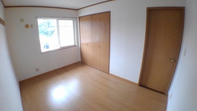 サンルーム和 ベッドルーム